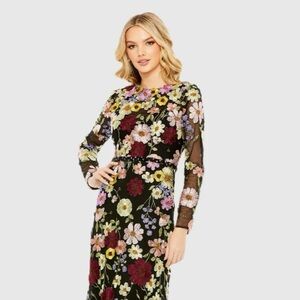 Macdougal brand new, size 10, a-line trumpet gown.